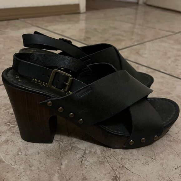 Kenneth-cole Women's Brown Sandals - Picture 5 of 8
